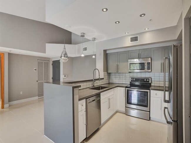 Building Photo - 2351 W Preserve Way Unit 303