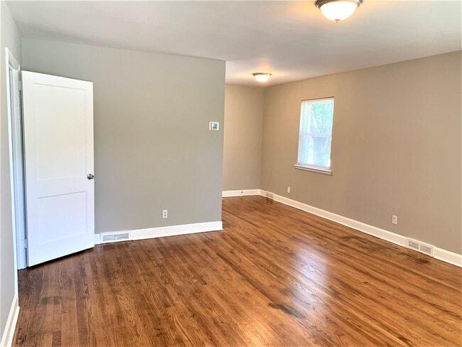 408 N Mendenhall St Unidad B