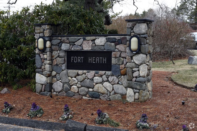 Fort Heath Apartments - Fort Heath Apartments