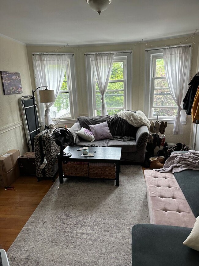 Photo - No Brokers Fee, Pets-Friendly , Parking Included, Porch, Laundry on a Site