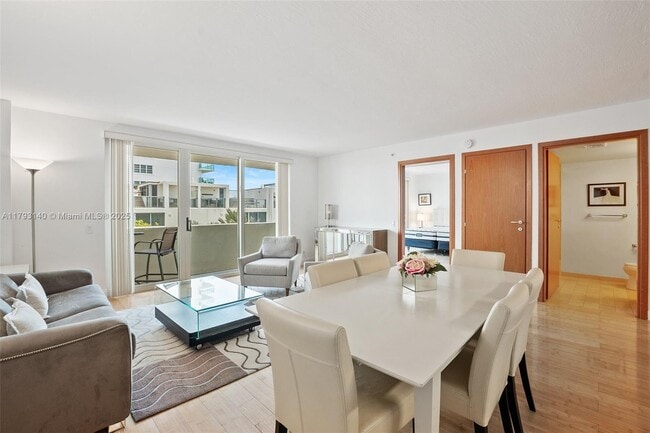 Photo - 9499 Collins Ave Unit 403