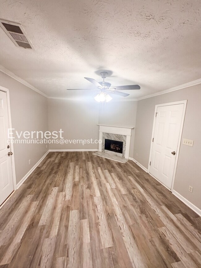 Photo - 1487 St Dunstans Rd