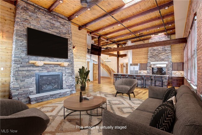 Photo - 425 W Lakeside Ave Unit 601