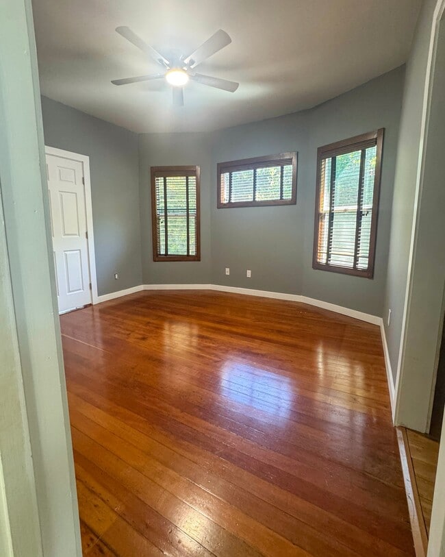 Photo - 2649 Sichel St Unit 1