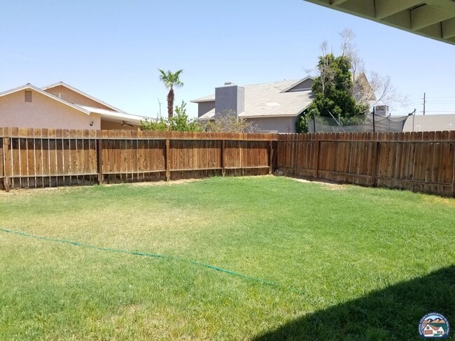 Photo - 417 Conestoga Ln