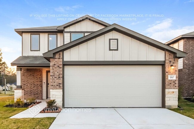 Building Photo - 10907 Heliosphere Wy