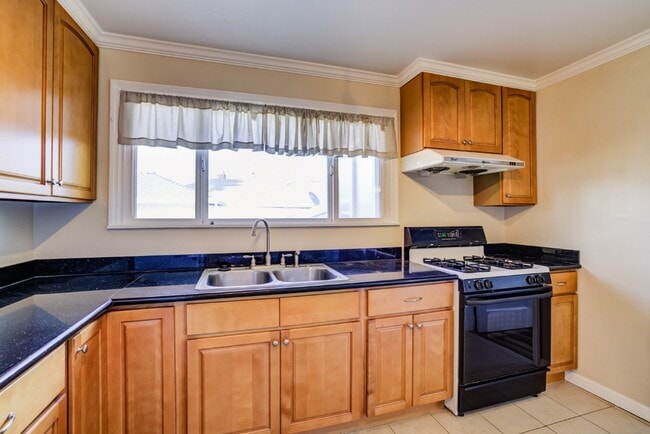 Photo - 13 Hermosa Ln