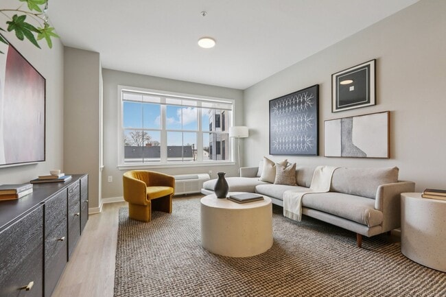 Photo - Experience Luxurious Living at CENTURION Union Center Unidad Residence 329