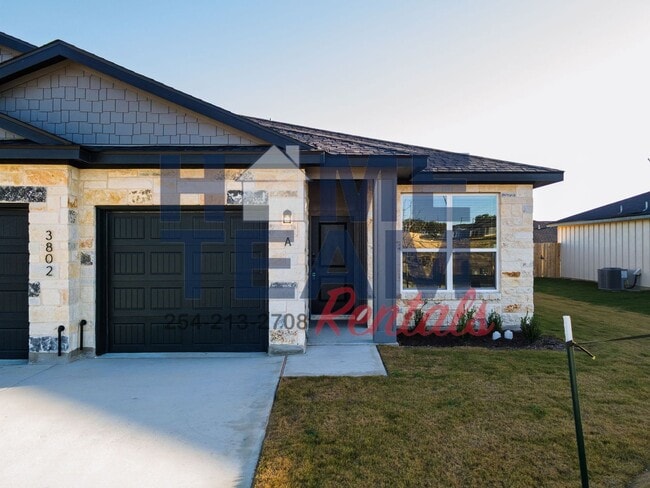Building Photo - 3802 Pecan Creek Rd Unit A