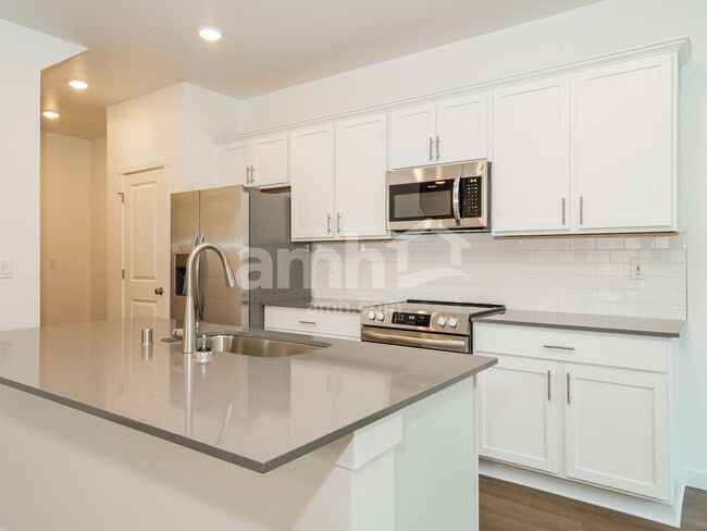 Photo - 8946 50th Ave SE