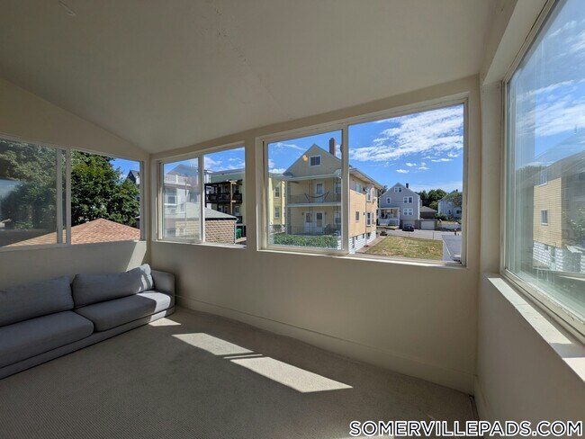 98 W Quincy St Unit S