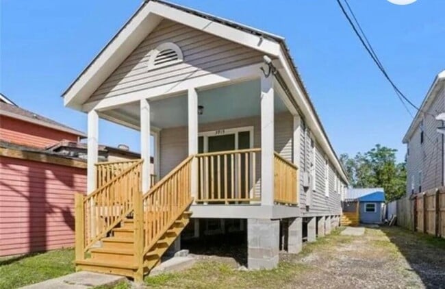 Building Photo - 3915 N Rocheblave St