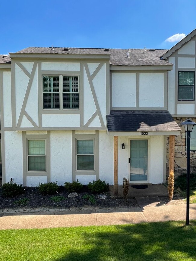 3BD/2.5BA Condo located on the Germantown! - 3BD/2.5BA Condo located on the Germantown!