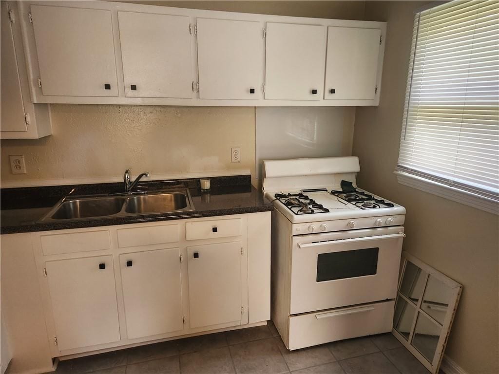 Photo - 1304 Athey Rd