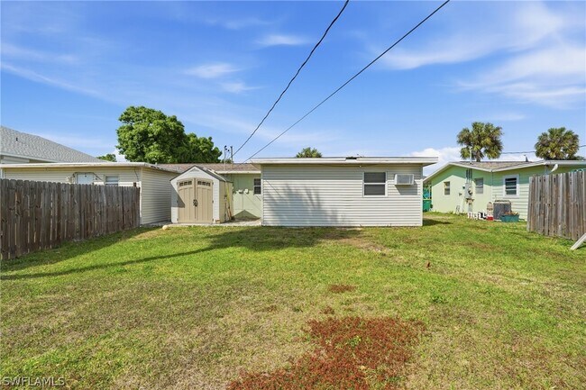 Photo - 530 92nd Ave N