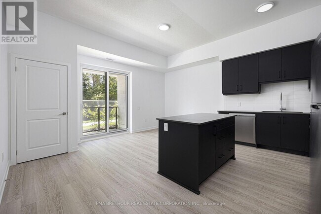 Photo - 385 Arctic Red Dr Unit 104