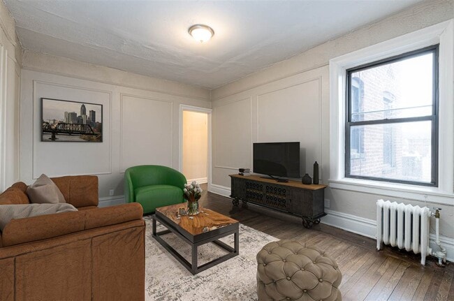 Building Photo - 429 Fairmount Ave Unit 502