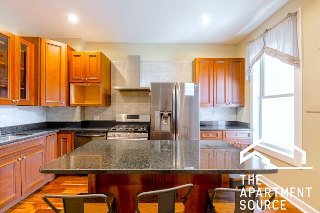 Photo - 4343 W North Ave Unit 2