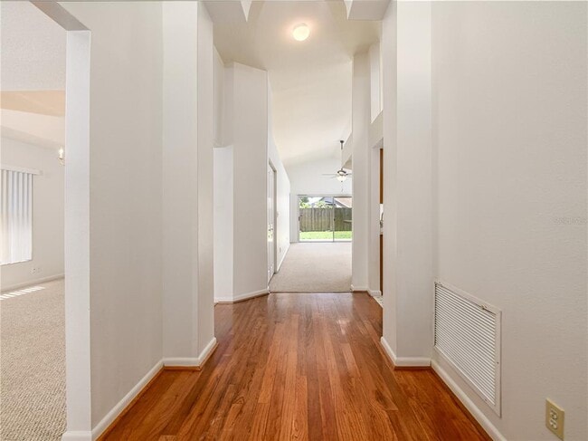 Photo - 1407 Wakefield Dr