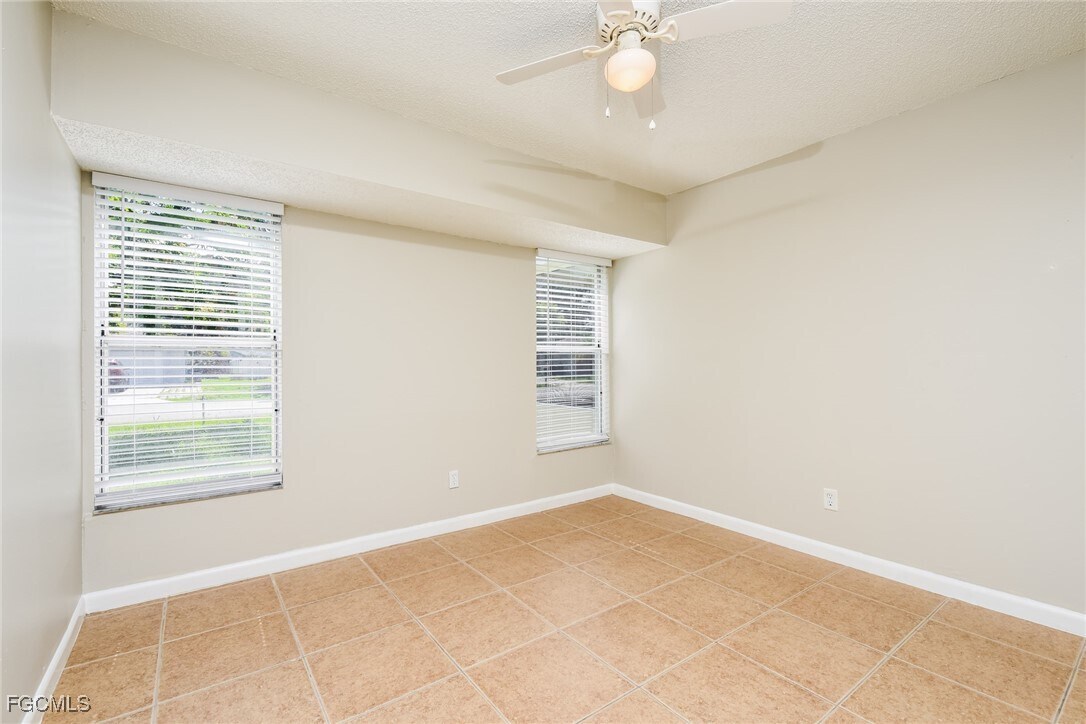 Photo - 18608 Sebring Rd