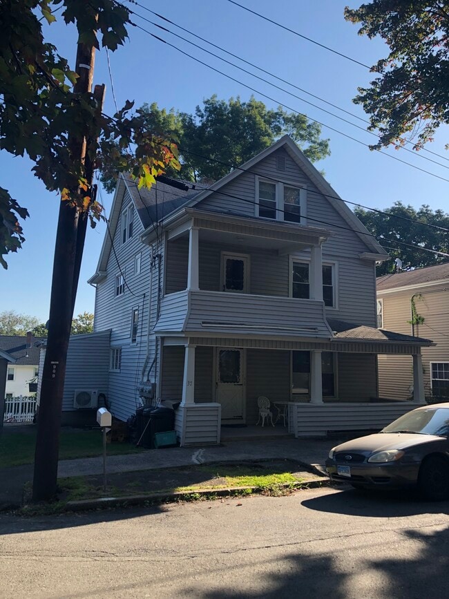 Balcón del segundo piso - 37 Pine St Unidad 2ND FLOOR