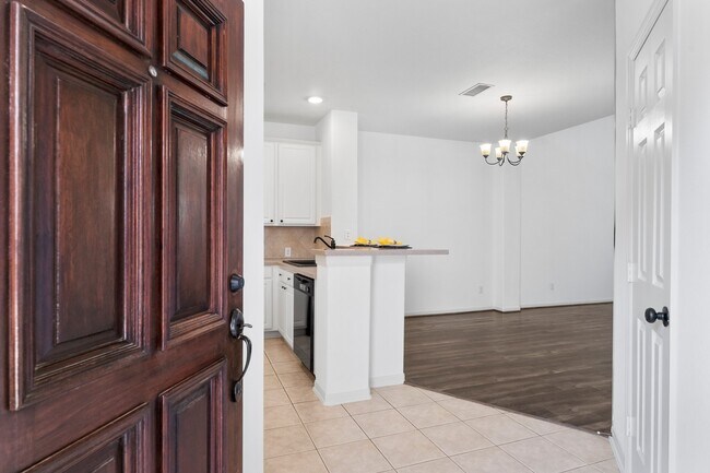 Photo - 31 W Greenhill Terrace Pl