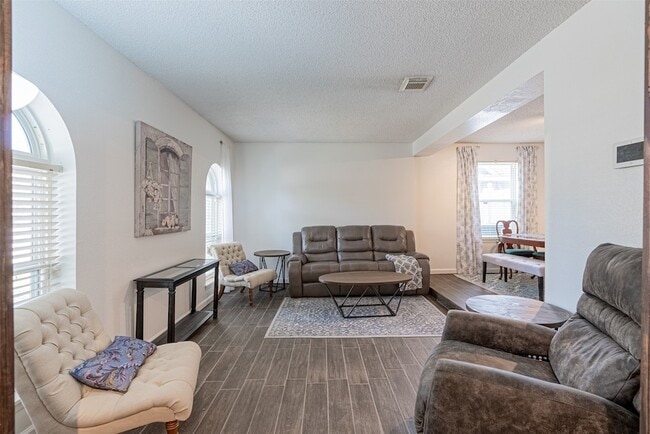 Photo - 12123 Monticeto Ln