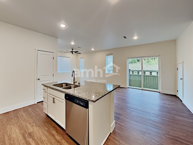 Photo - 32971 Lookout Ln