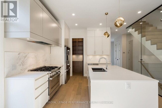 Photo - 31 Commanda Wy Unité A