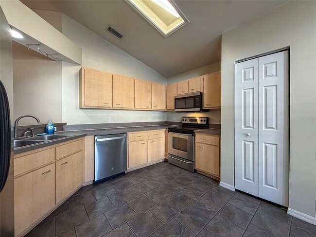 Photo - 2131 NW 52nd Pl