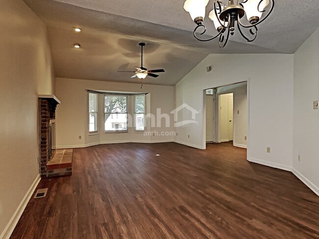 Photo - 3705 Stoneridge Dr