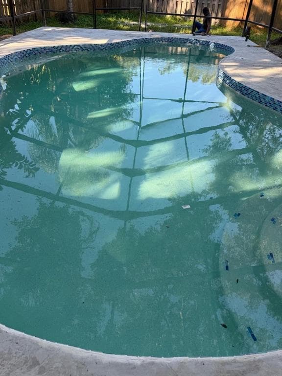 Photo - 933 Woodland Dr
