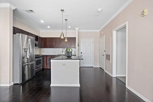 Photo - 850 E Main St Unit APT 309