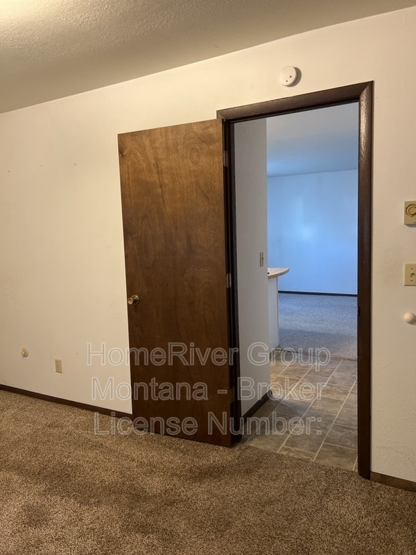 Photo - 1321 S 2nd St W