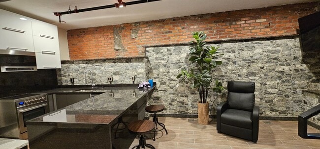 Photo - Stylish 2-level Luxury Loft near BU