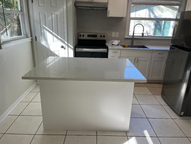 Photo - 4118 Nelson Ave