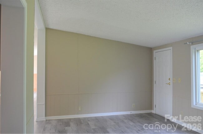 Photo - 7167 Long Island Rd