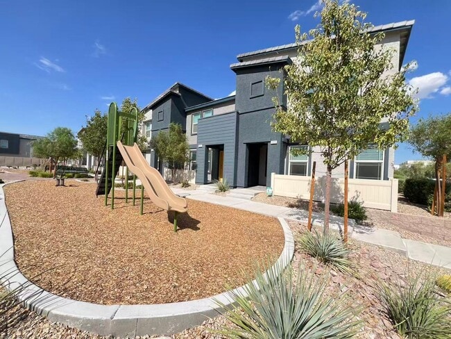 Photo - Beautiful Townhome In Henderson