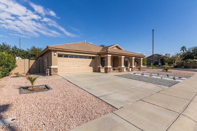 Photo - 3888 E Bancroft Ct