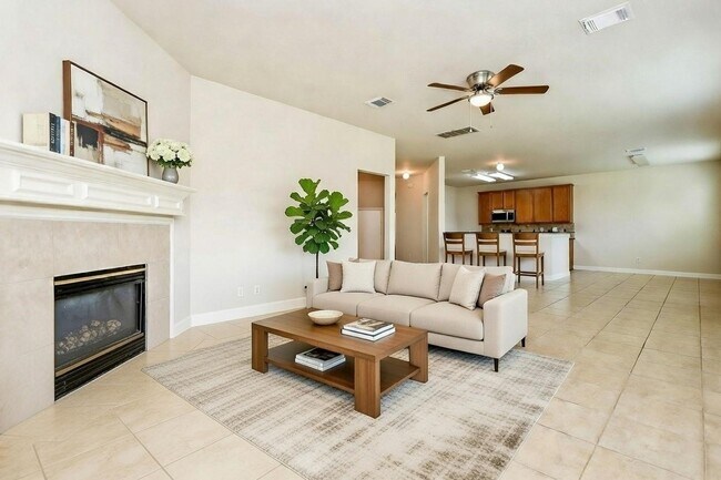 Photo - 2707 Silk Tree Ln