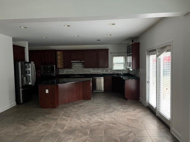 Photo - 44 Kent Valley Cir