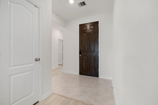 Photo - 7618 Coral Ky Dr