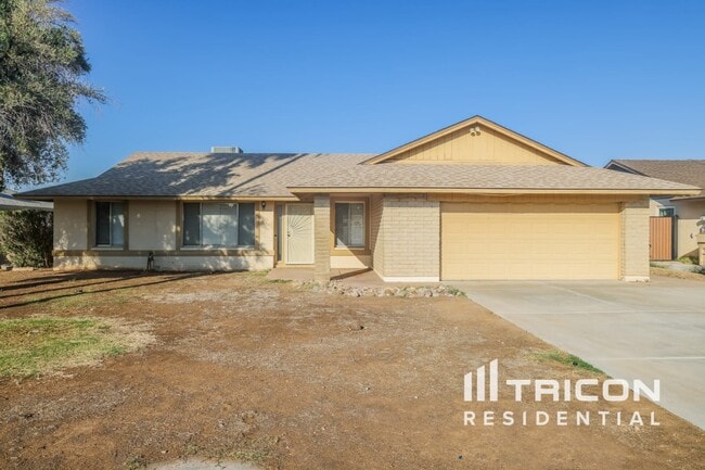 Photo - 15614 N 55th Ave