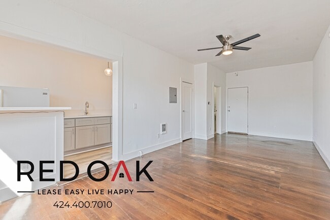 Photo - 5407 Sierra Vista Ave Unit 103