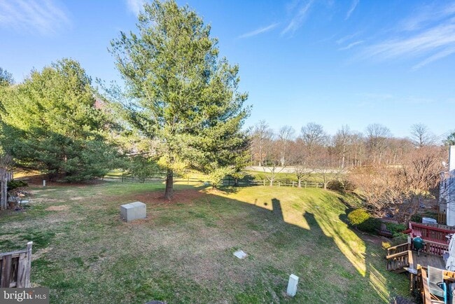 Building Photo - 12111 Wedgeway Pl