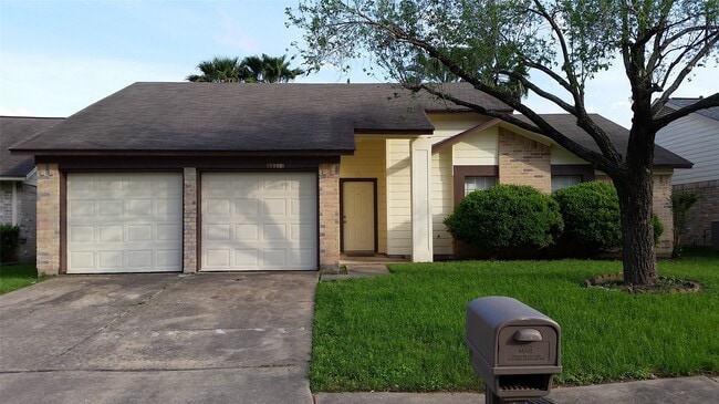 Building Photo - 11115 Nepau Dr