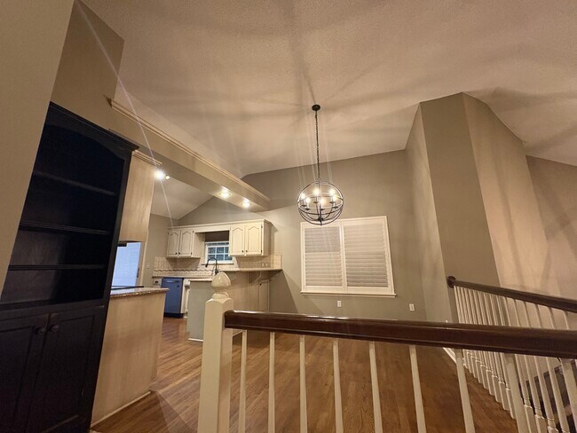 Photo - 5325 NE Sunshine Dr
