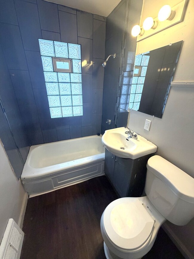 Photo - 2-bedroom Single Family - Available now!