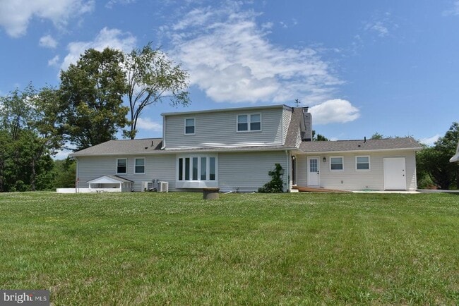 Photo - 4055 Ringwood Rd