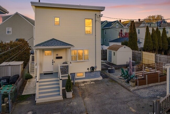 Building Photo - 18 Prescott St Rental